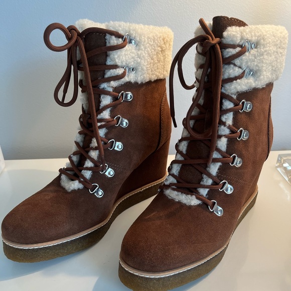 Steve Madden Marcel Cognac Suede Wedge Boot size 8.5 NEW - Picture 1 of 3